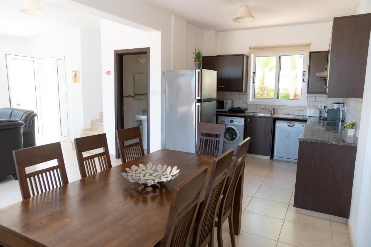 Fig Tree Villa Ekaterina 3 Bdrm Protaras Luaran gambar