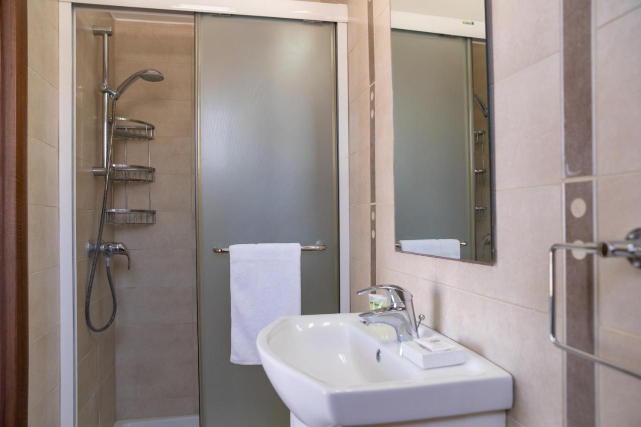 Fig Tree Villa Ekaterina 3 Bdrm Protaras Luaran gambar